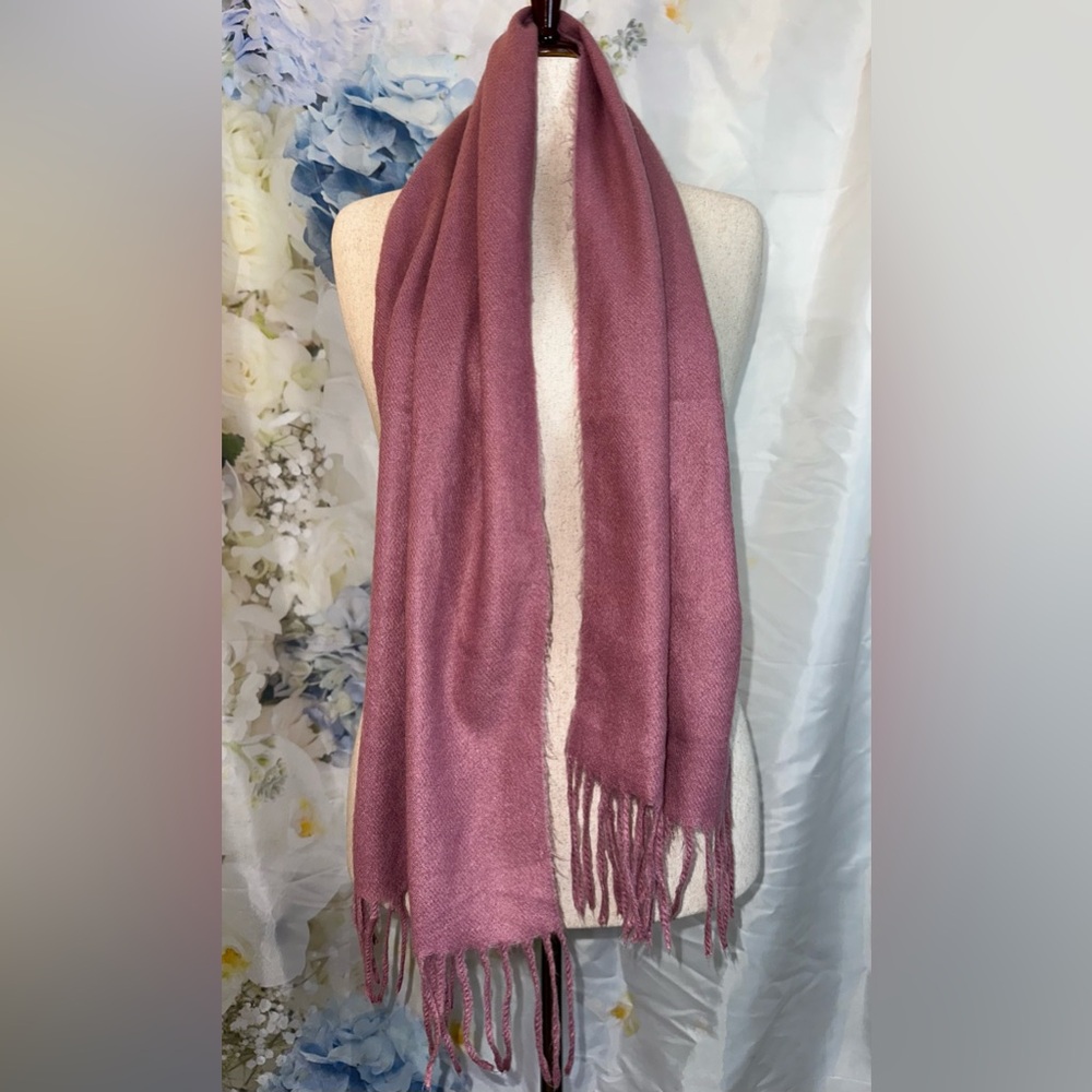 Scarf pink butter soft Down town coquette girl. Fringe Mauve Classic Luxury